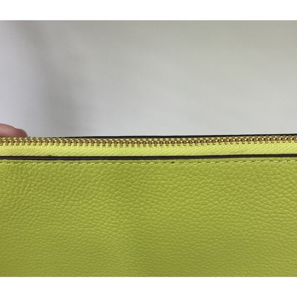 Kate Spade Kayla Convertible Wristlet Pochette Leather Bag Lime Slushy Green - Picture 9 of 9